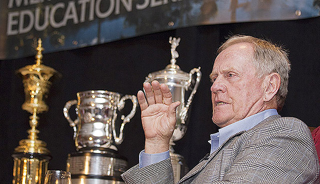 JackNicklausUSGATrophiesMES --- Jack Nicklaus as seen during a question and answer session